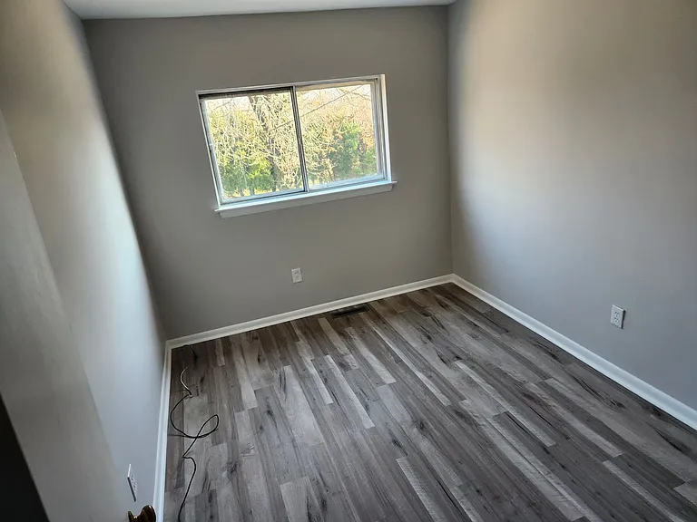 419 Homestead Rd — Photo 7