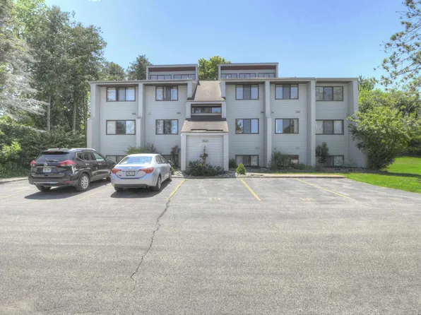 13662 S Thorn Creek Dr #11, Traverse City, MI 49684