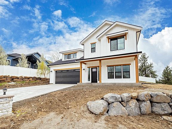 3rd image of 2205 W Cascade Way