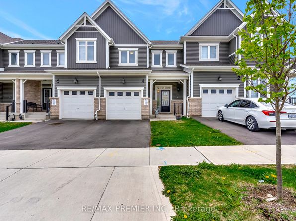 4 Saxony St, Kitchener, ON N2R 0S3