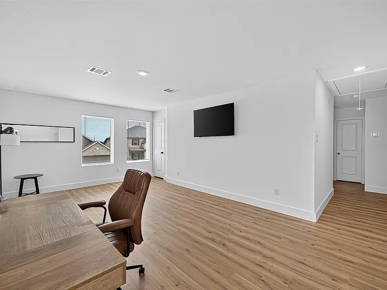 27615 Seascape Village Dr — Photo 22
