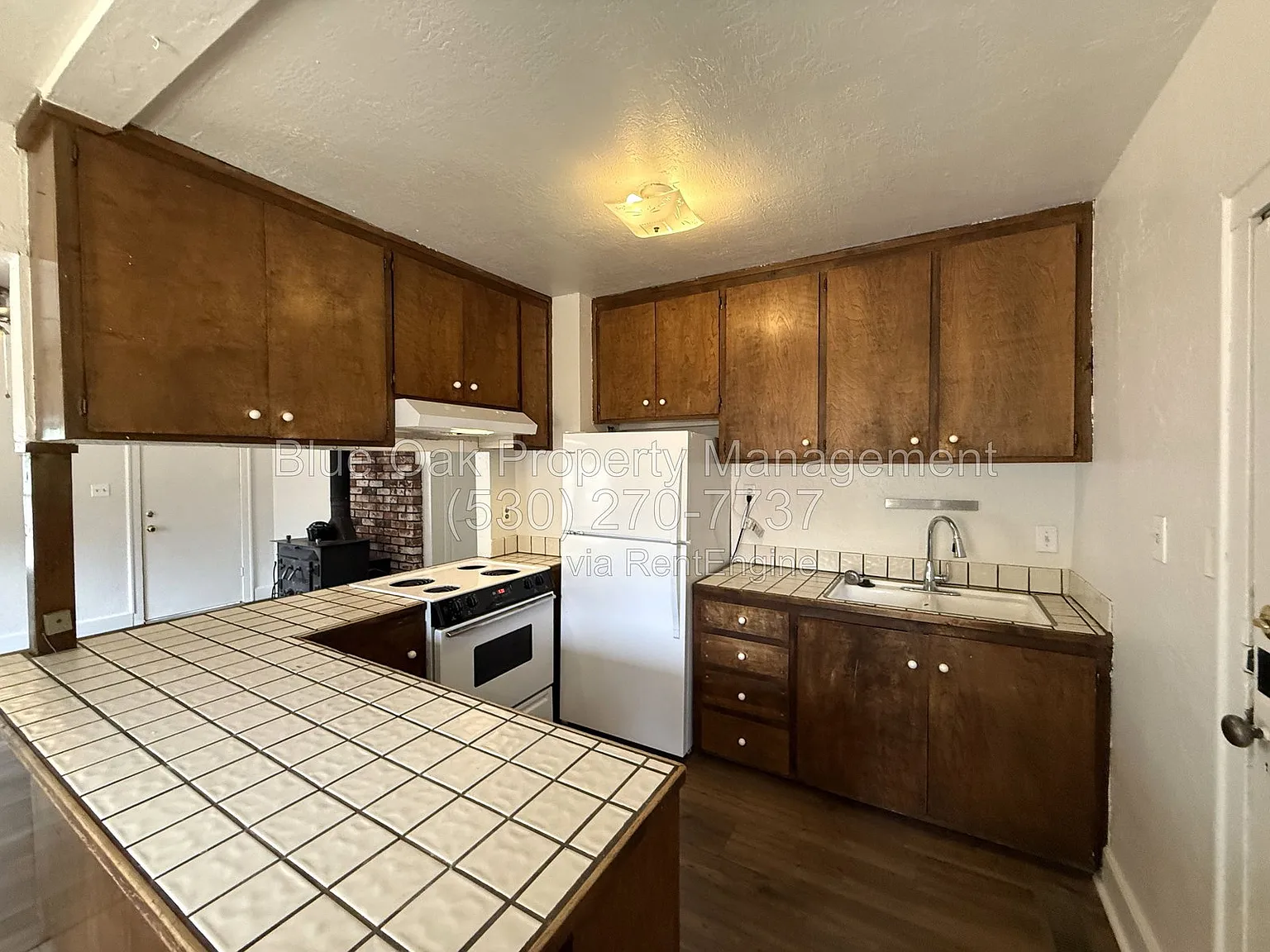 2 bed, 1.0 bath, 831 sqft, $1,550 — Photo 4