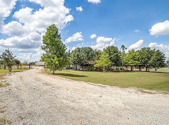 4th image of 8532 Marianna Way