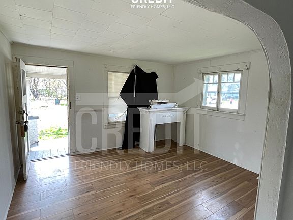4th image of 1764 E Johns Ave
