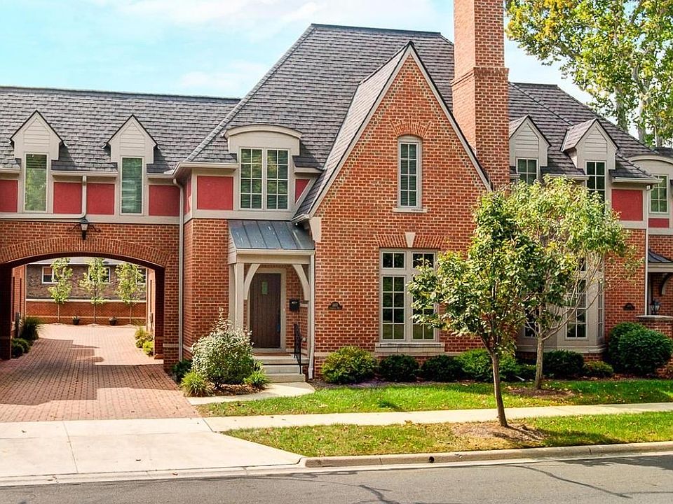 1st image of 2457 Cambridge Blvd