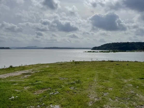 2681 Lakeview Dr, Canyon Lake, TX 78133