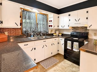 4228 Como Rd, Gleason, TN 38229