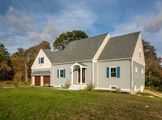 5 Appaloosa Ln, Mattapoisett, MA 02739