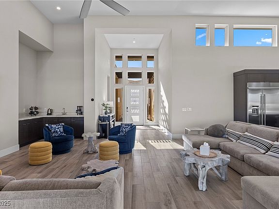 2nd image of 10952 White Clay Dr