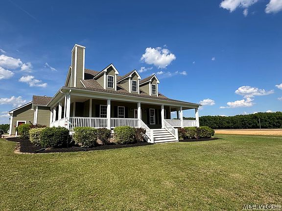 3rd image of 106 Lazy Hill Dr