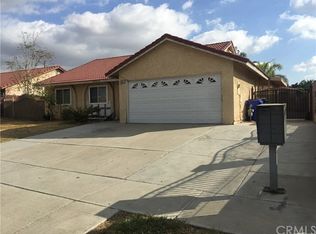 8927 Redwood Ave, Fontana, CA 92335