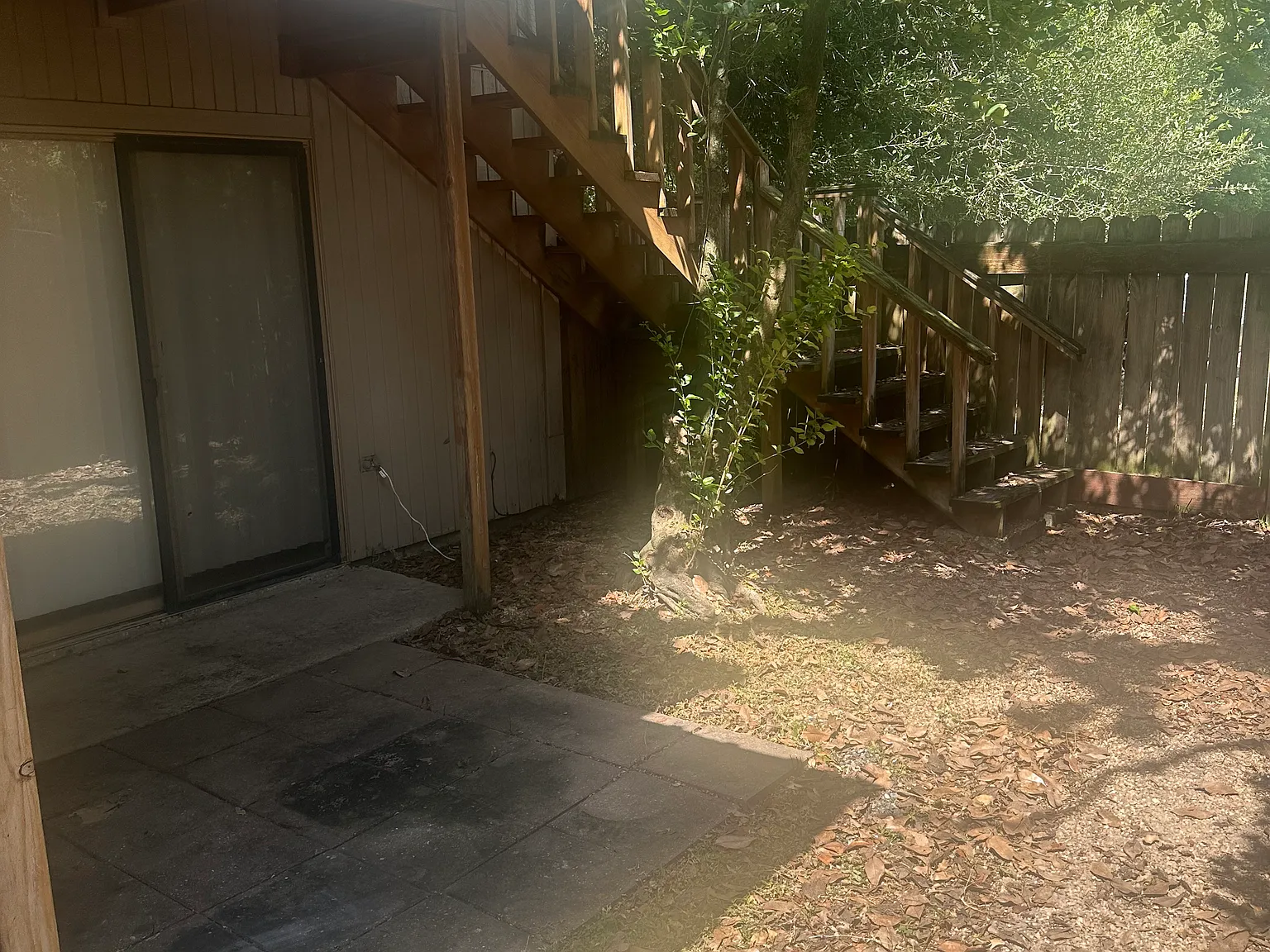 2 bed, 1.5 bath, 1000 sqft, $950 — Photo 2