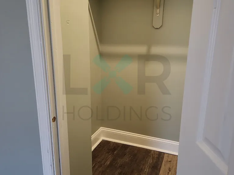 1015 Woodland Ave — Photo 9