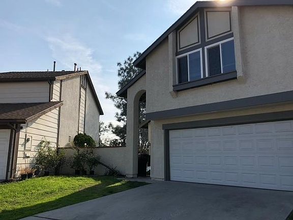 2nd image of 909 Vista Mesa Ct