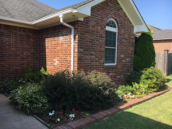 4th image of 126 Ashbrook Ln