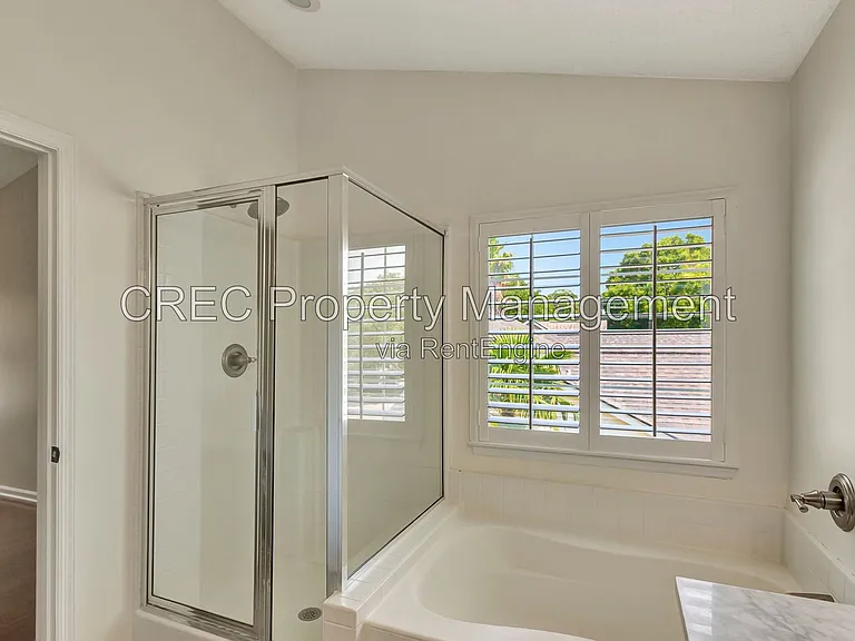 1336 Wild Olive Dr — Photo 14