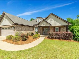 127 Daffodil Ct, Prattville, AL 36067