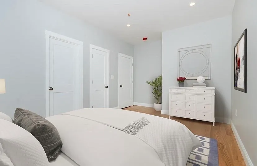 2 bed, 1000 sqft, $3,000 — Photo 4