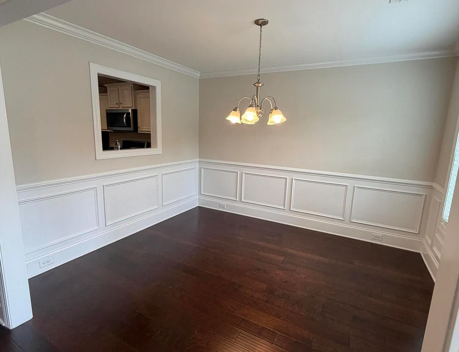 4 bed, 2.5 bath, 1849 sqft, $2,300 — Photo 4