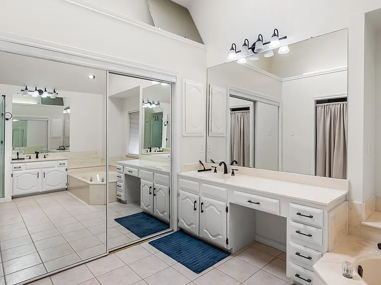 4406 Windward Cir — Photo 26
