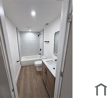 820 N Streeper St — Photo 11