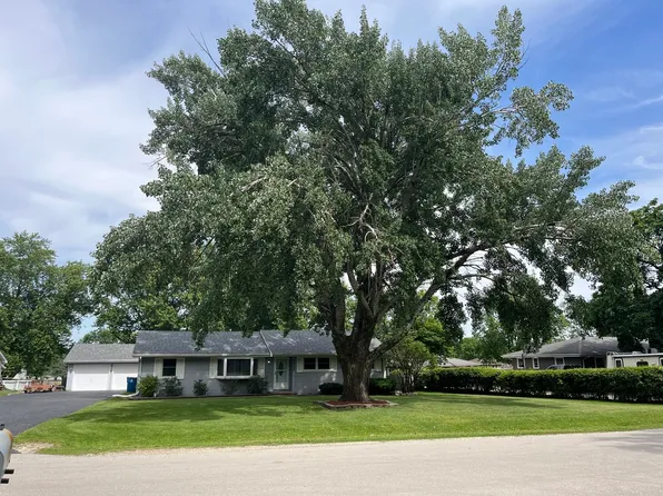 2420 Regan Rd, Joliet, IL 60431
