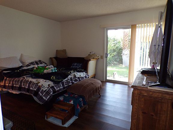 4th image of 1542 N Sunflower Ct