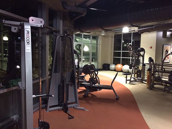 4th image of 2245 Potomac Club Pkwy #438