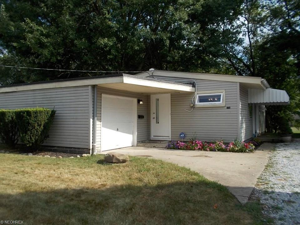 1st image of 1756 Gaylord Dr