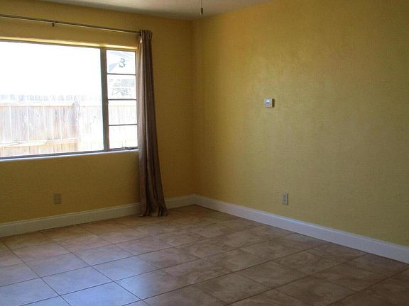 5th image of 116 Sunrise Blvd
