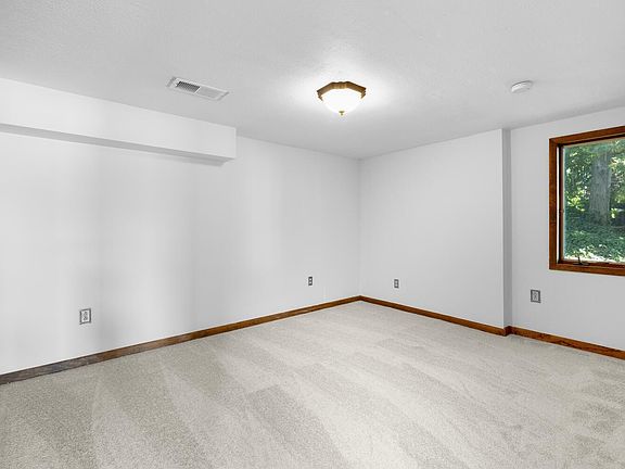 5th image of 24199 N Shore Dr