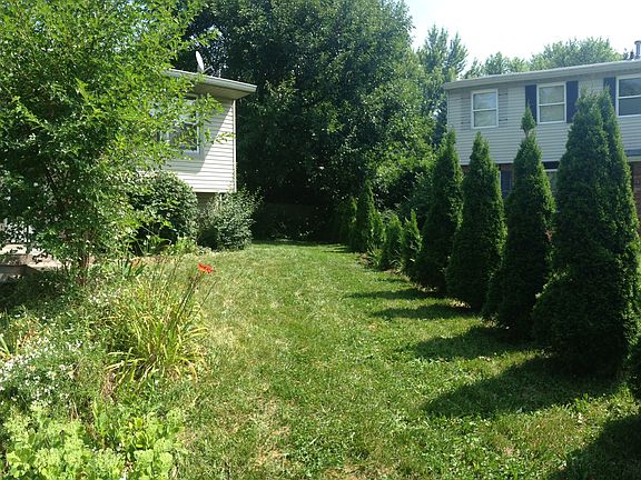 2nd image of 351 Broken Arrow Ct