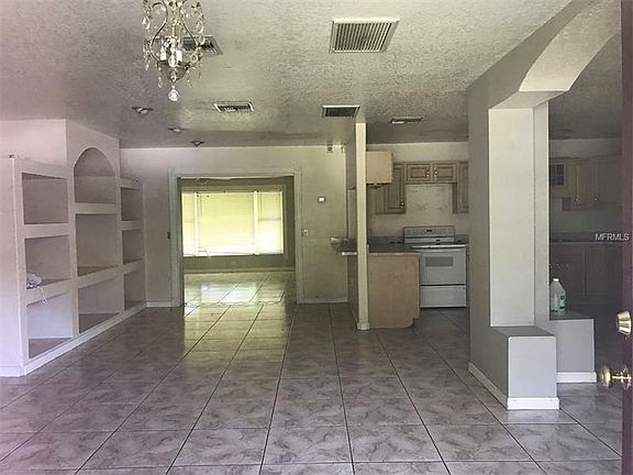 5th image of 4950 Lake Cecile Dr