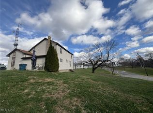 10539 Sprucevale Rd, Rogers, OH 44455