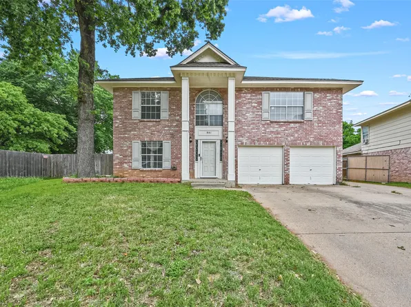 801 Love Wood Ln, Arlington, TX 76013