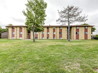 2000 N Mattis Ave #3B-1BA-1075SQFT, Champaign, IL