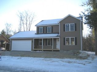 37 Collins Cir, Rochester, NH 03867