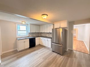 297 Central St APT 1, Manchester, NH 03103