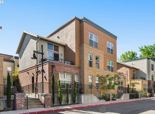 6249 NE Carillion Dr UNIT 101, Hillsboro, OR 97124