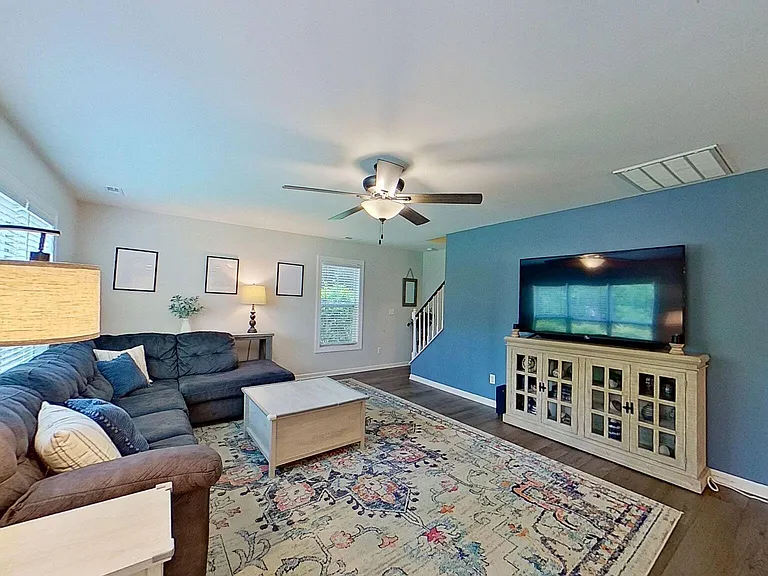 611 Majestic Oaks Dr — Photo 22