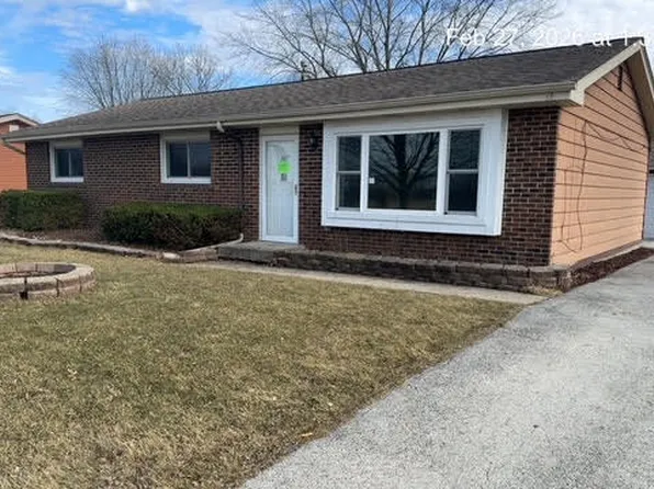 651 Central Ave, Matteson, IL 60443