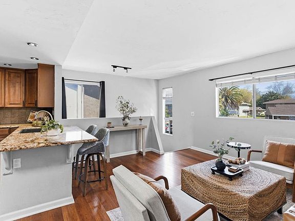 4th image of 929 Jamacha Rd Unit D