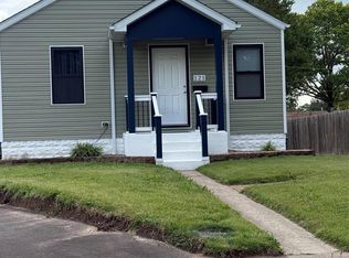 121 Whitelaw Ave, East Alton, IL 62024