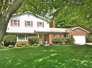 1495 Wintergreen Ln, Fairview, PA 16415