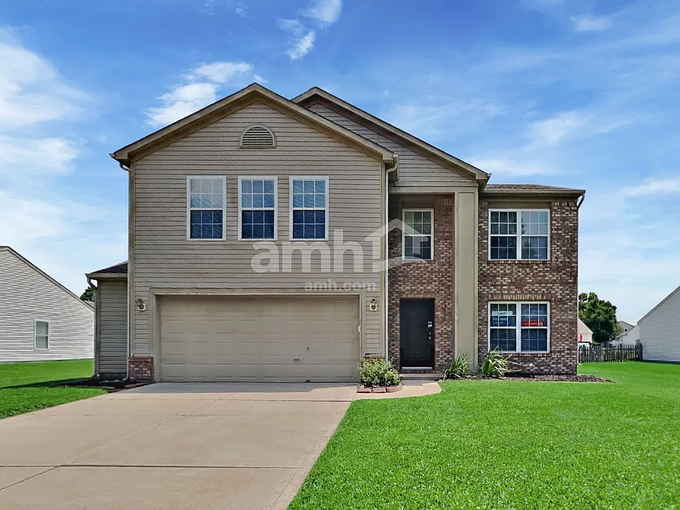 787 Tulip Ln