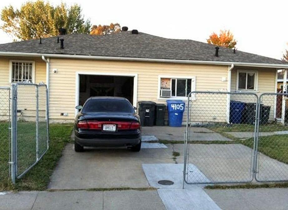 1st image of 4109-4105 Wheatley Cir