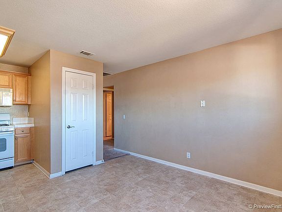 2nd image of 1130 N Broadway N #F