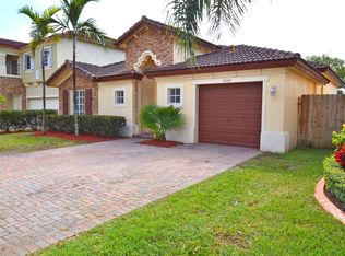 16362 SW 50th Ter, Miami, FL 33185