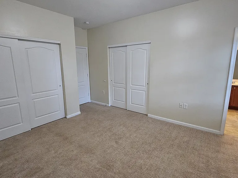 5304 Warminster Dr #203 — Photo 13