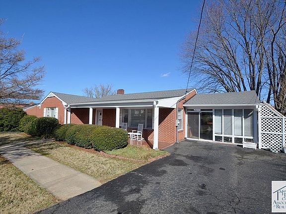 3rd image of 203 Buena Vista Ave